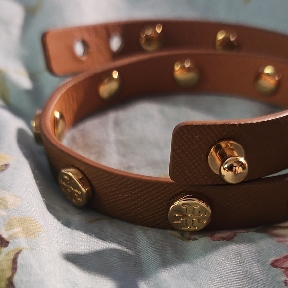 Tory Burch Brown Bracelet with Gold Studs - Picture 3 of 8